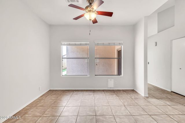 962 E VAUGHN Avenue, Gilbert, AZ 85234
