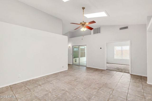 962 E VAUGHN Avenue, Gilbert, AZ 85234