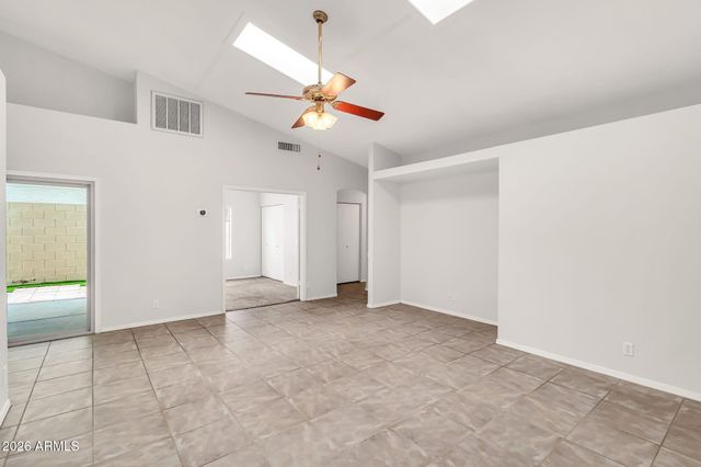 962 E VAUGHN Avenue, Gilbert, AZ 85234