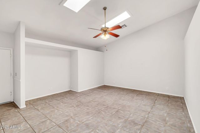 962 E VAUGHN Avenue, Gilbert, AZ 85234