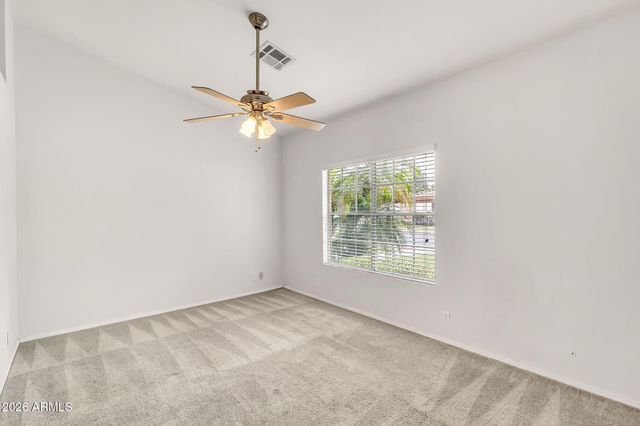 962 E VAUGHN Avenue, Gilbert, AZ 85234