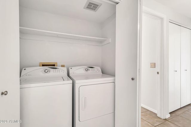 962 E VAUGHN Avenue, Gilbert, AZ 85234
