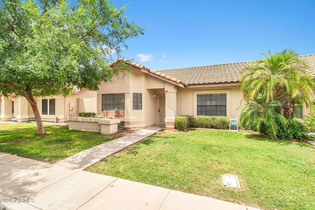 962 E VAUGHN Avenue, Gilbert, AZ 85234 — photo 2