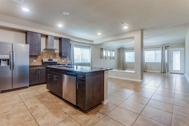 1124 Fulbourne Drive, Anna, TX 75409