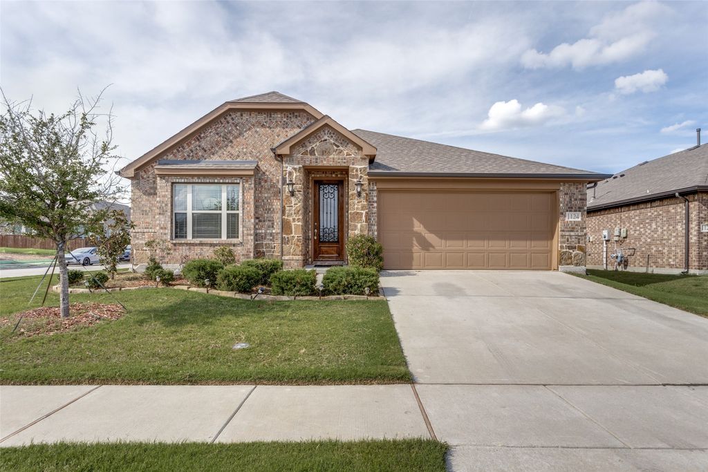 1124 Fulbourne Drive, Anna, TX 75409