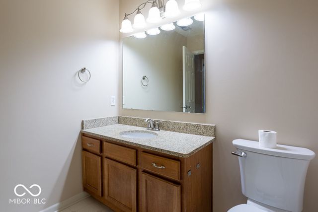 8045 Seabrook Drive, Indianapolis, IN 46237