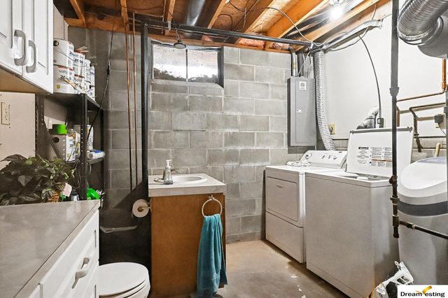 20210 Hopper Street, Elkhorn, NE 68022