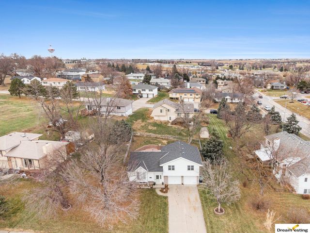 20210 Hopper Street, Elkhorn, NE 68022