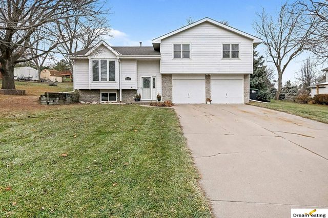 20210 Hopper Street, Elkhorn, NE 68022