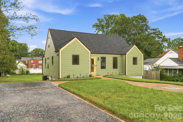 108 W Lee Avenue, Bessemer City, NC 28016