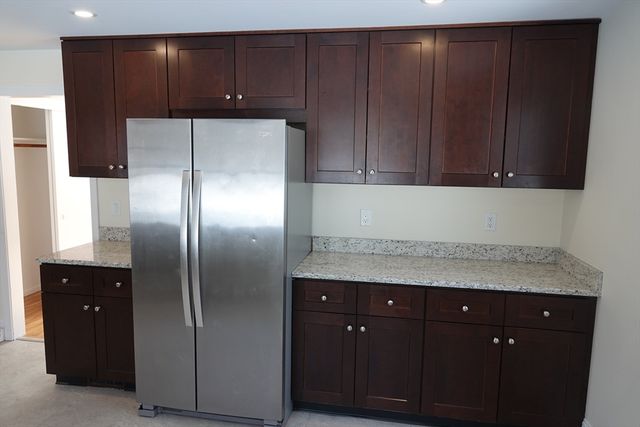 6 Pondover Rd 6, Billerica, MA 01821