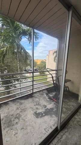2800 NW 56th Avenue B306, Lauderhill, FL 33313
