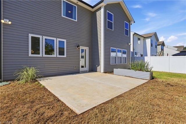 2404 Dukes Hollow Court, High Point, NC 27265