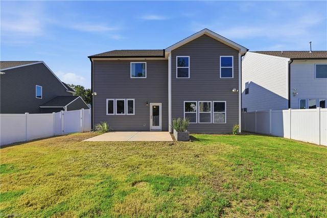 2404 Dukes Hollow Court, High Point, NC 27265
