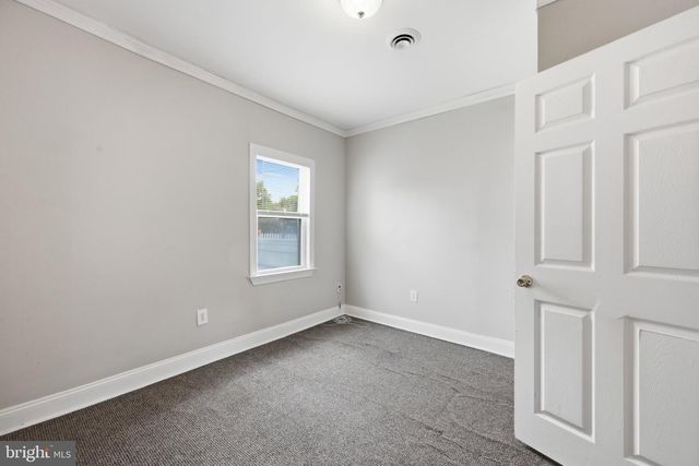 805 EASTERN AVE, Fairmount Heights, MD 20743