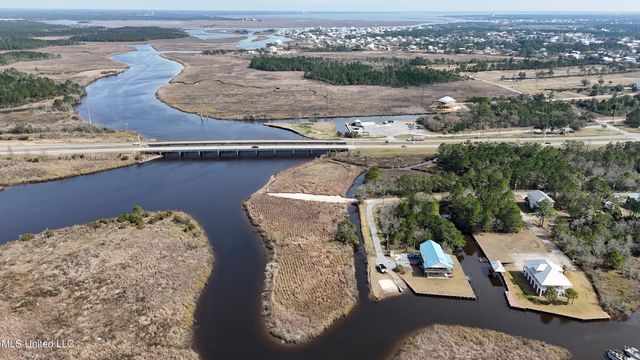 11083 Etna Street, Bay Saint Louis, MS 39520