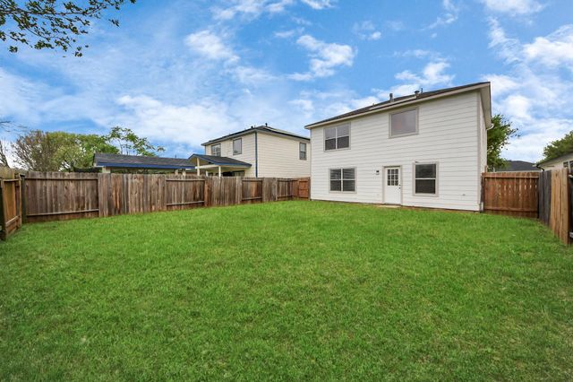 19007 Yaupon Pass Drive, Cypress, TX 77433