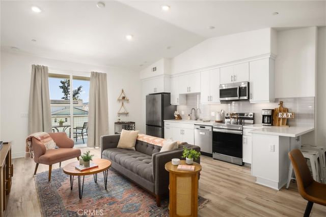 935 Madonna Rd 303, San Luis Obispo, CA 93405