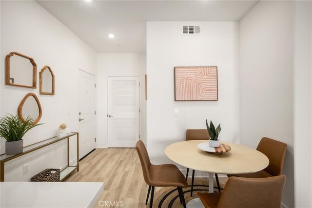 935 Madonna Rd 303, San Luis Obispo, CA 93405