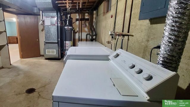 1229 N Delaware Avenue, York, NE 68467