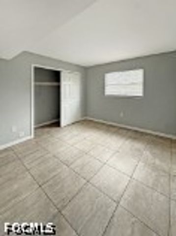 2505-2429 Hanson ST, Fort Myers, FL 33901