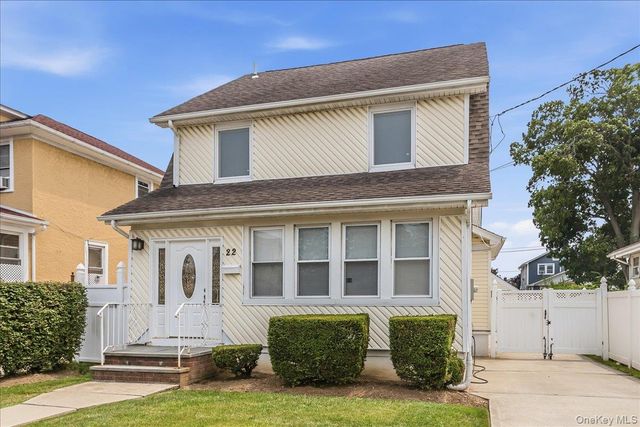 22 Homan Boulevard, Hempstead, NY 11550