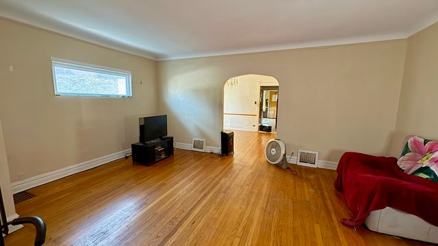 1232 N Mayfield Avenue, Chicago, IL 60651