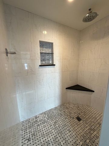 7 Gold St, Westfield, MA 01085