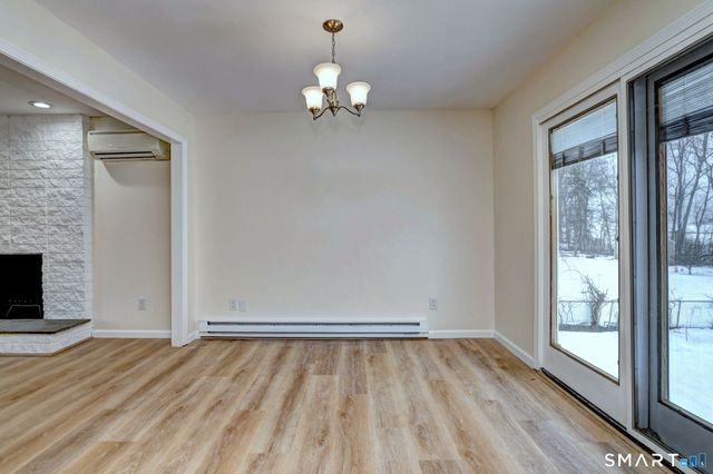 541 Hill Street, Hamden, CT 06514