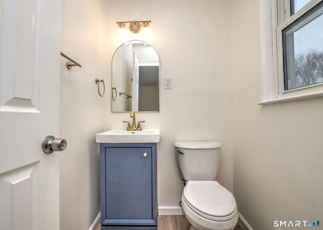 541 Hill Street, Hamden, CT 06514