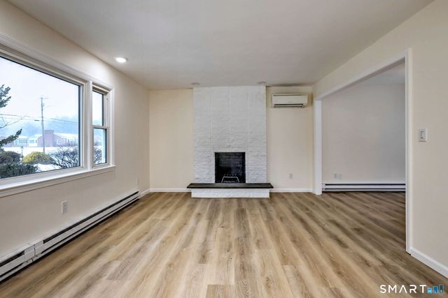 541 Hill Street, Hamden, CT 06514