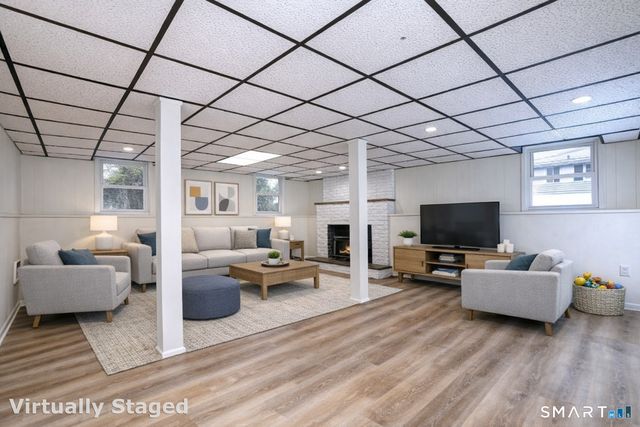 541 Hill Street, Hamden, CT 06514