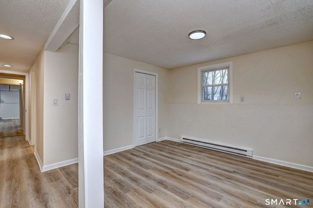 541 Hill Street, Hamden, CT 06514