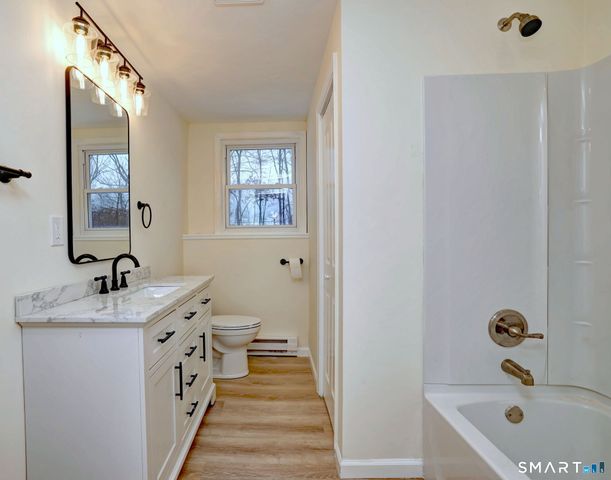 541 Hill Street, Hamden, CT 06514