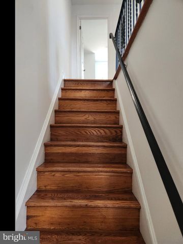7 CONSTITUTION AVE, Doylestown, PA 18901
