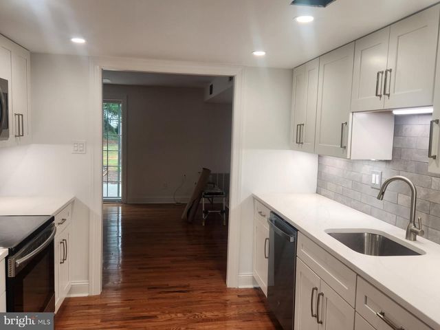 7 CONSTITUTION AVE, Doylestown, PA 18901
