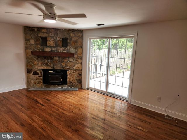 7 CONSTITUTION AVE, Doylestown, PA 18901