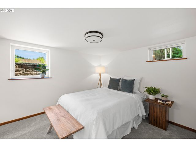 4910 Se 65TH Ave, Portland, OR 97206