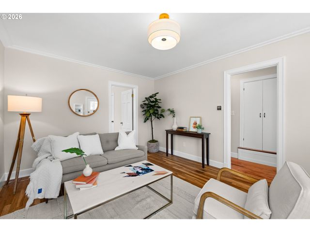 4910 Se 65TH Ave, Portland, OR 97206