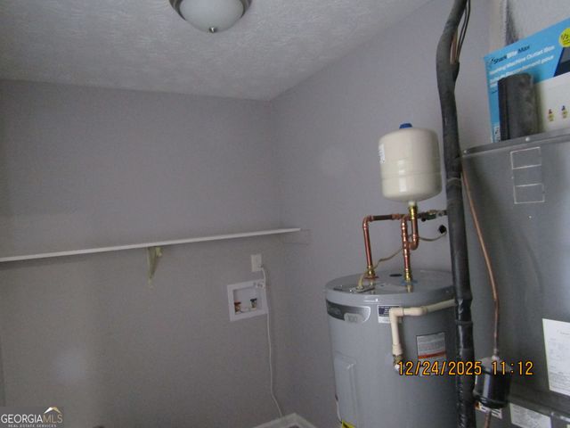 1635 Pinedale Circle NW, Conyers, GA 30012