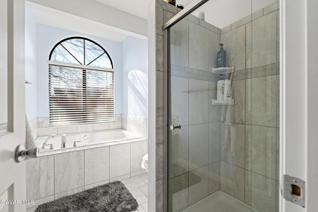 2028 W Avenue K10, Lancaster, CA 93536