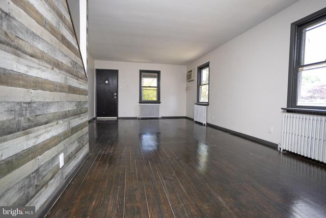 1080 BUTTONWOOD AVENUE, Bensalem, PA 19020