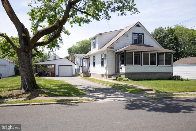 1080 BUTTONWOOD AVENUE, Bensalem, PA 19020