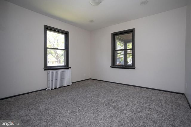 1080 BUTTONWOOD AVENUE, Bensalem, PA 19020