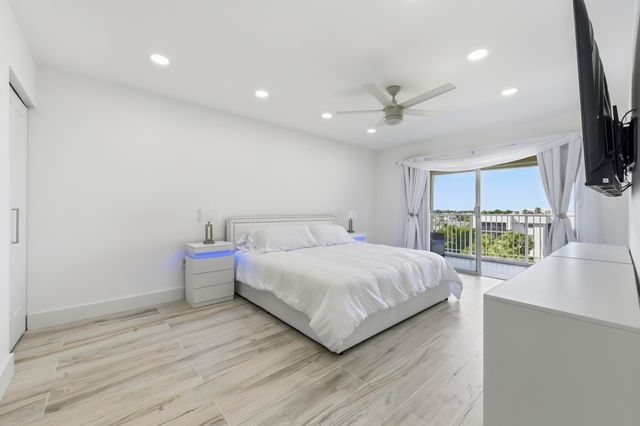 3520 S Ocean Boulevard H502, South Palm Beach, FL 33480