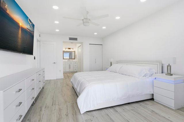 3520 S Ocean Boulevard H502, South Palm Beach, FL 33480