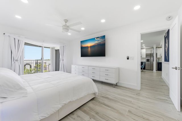 3520 S Ocean Boulevard H502, South Palm Beach, FL 33480