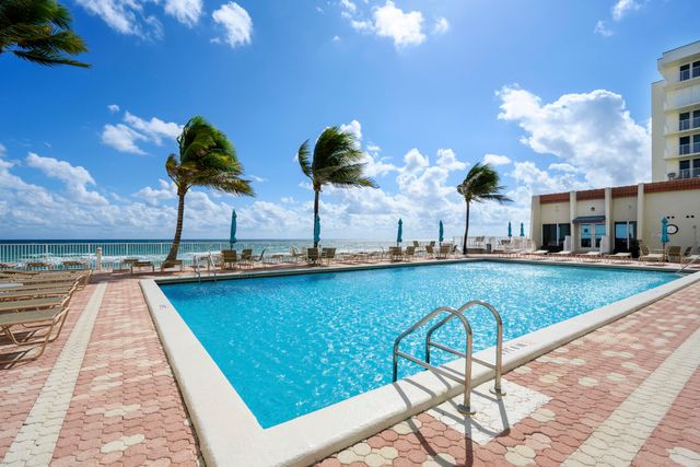 3520 S Ocean Boulevard H502, South Palm Beach, FL 33480