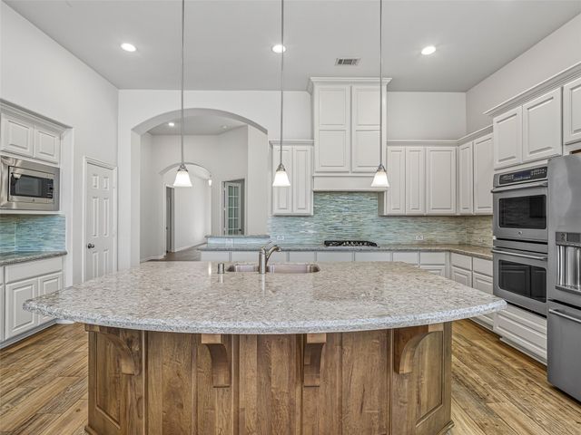 27215 Symphony Creek Lane, Fulshear, TX 77441