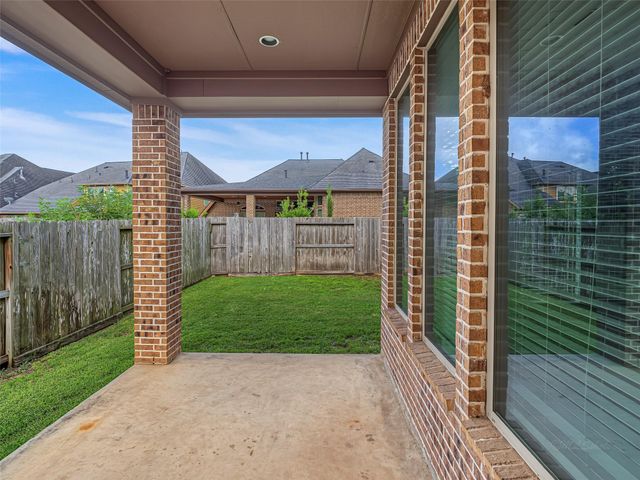 27215 Symphony Creek Lane, Fulshear, TX 77441